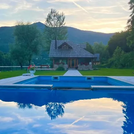 Villa California *
